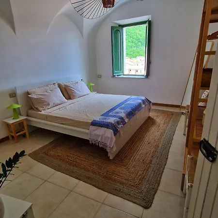 Holiday home La Finestra Sui Tetti
